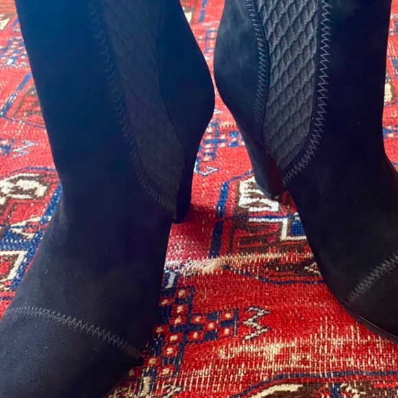 L’Amour does Pieds black booties - Picture 2 of 7